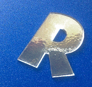 rezanie plexiskla laserom